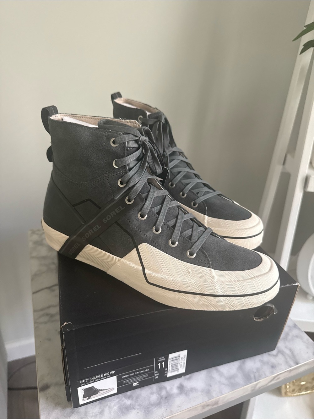 Sorel Leather Sneakers NWT- High-Top Grit Sneaker Boot